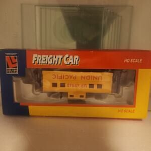 HO Scale Life like Trains Union Pacific 40' Box Car #25143